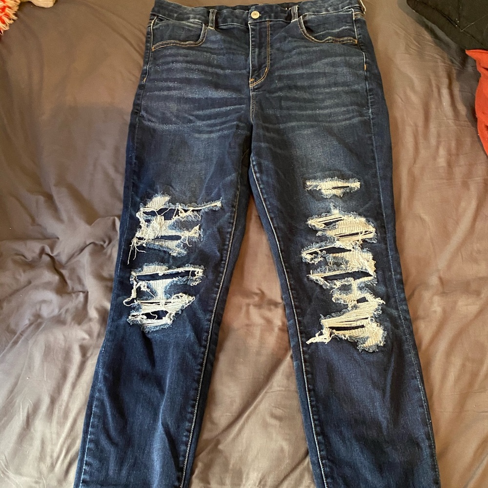 American eagle ripped cropped jeggings
